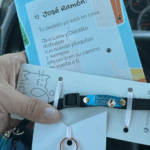 Plaquita Hueso acero inoxidable con charm